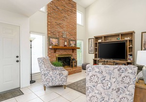 Spacious Patio Home with shared pool + FREE DAILY ACTIVITIES!!!