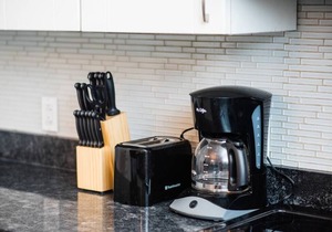 Spectacular Location - Walkable Entertainment