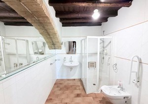 Spoleto Biofarm-Sleeps 8 guests-Salt water pool-Beautiful-Exclusively yours-WIFI
