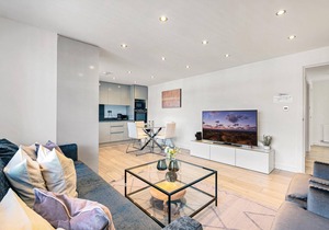 St Martins House Luxury Apartments Ruislip- Apt C