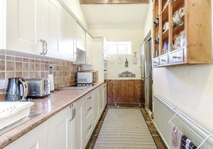 Stable Cottage - E5118