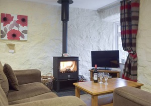 Stable Cottage - W42502