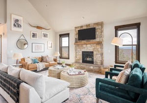 Starview at Brasada Ranch Resort by AvantStay Stunning Home w/ HotTub & Close To World Class Golf!