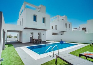 Stay in Style in Modern 3 Bedroom Villas Near Nissi Beach & Square