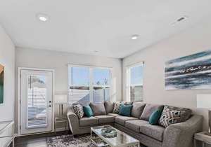 StaysByWalker 2BR TownHome | King Beds/Fenced Yard