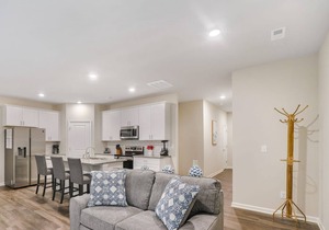 StaysByWalker 2BR TownHome | King Beds/Fenced Yard