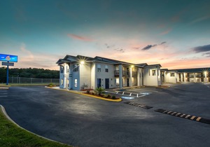 Studio 6 Greenville, SC - I-85 Near Downtown