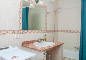 Studio Apartment In Parque Cattleya, Playa De Las Americas