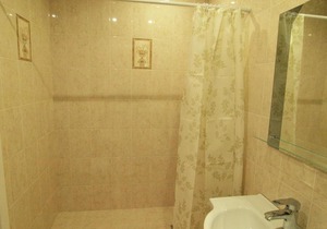 Studio Apartment on Vysokovoltnaya