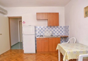 Studio flat near beach Kustići, Pag (AS-4129-b)