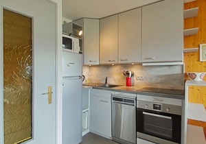 Studio for 4 near slopes with parking and ski locker