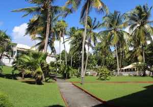 Studio/T1 facing the sea in a quiet luxury residence with private beach