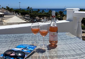 Stunning front line 2 bedroom apartment.