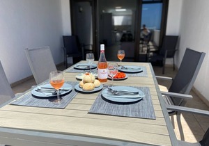 Stunning front line 2 bedroom apartment.