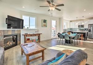 Stunning Getaway < 1 Mi to Grover Beach!