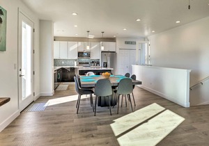 Stunning Getaway < 1 Mi to Grover Beach!