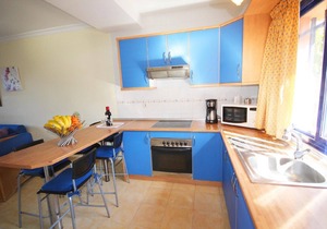 Stunning holiday cottage in the south of Gran Canaria with a garden and communal swimming pool