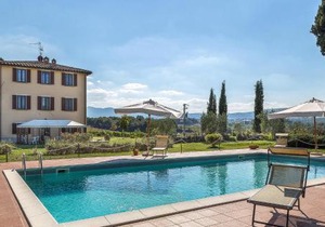 Stunning Home In Chiusi