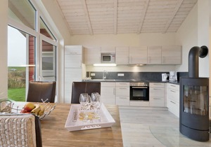 Stunning home in Dagebüll with kitchen