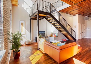 Stunning, Spacious, Stylish Loft off of Broughton Street by Lucky Savannah