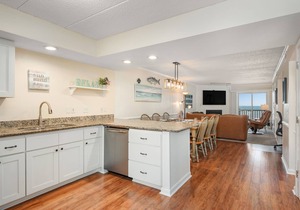 Stunning Top-Floor Oceanfront Condo! Pools & New Step in Shower and More!