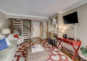 Stunning Two-Story Condo with Private Balcony, Free WiFi, Pool & Washer/Dryer