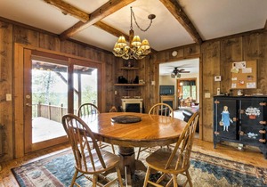 Stutts Creek Retreat - Quaint Cabin with Fire Pit!