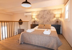 Stylish duplex very close to the beach