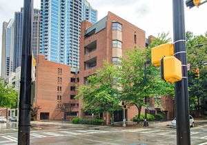 Stylish Condo | Uptown | Stunning Skyline Views | Center City | Walk to Venues