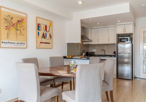 Stylish flat in Rambla Catalunya