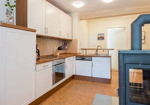 Stylish holiday apartment in a manor house on Lake Plauer