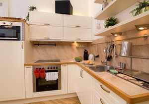 Stylish Prague Center Retreat Florence #10