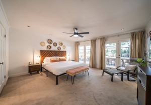 Stylish Scottsdale home with Heated Pool, Hot Tub, 2mi from Scottsdale Quarter