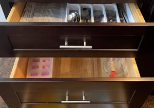 [SU 922-3] Campus-close 2 bedroom luxury