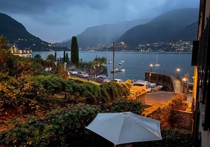 Suite "Arborella" at 2 steps from the lake - Resort with lounge bar, swimming pool and beach