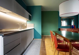 Suite "Carpa" a few steps from the lake with panoramic view. Lounge bar and swimming pool