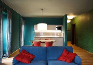 Suite "Carpa" a few steps from the lake with panoramic view. Lounge bar and swimming pool