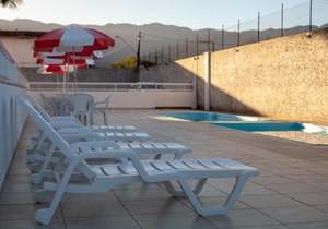Sun Way Apartamentos com piscinas e churrasqueiras