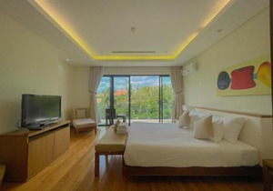 Sunny Beach Villa