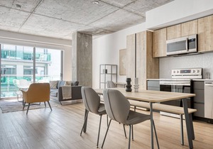 Sunny Downtown 1BR w/Pool, Gym & W/D near Staples Center, by Blueground