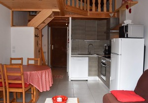 Sunny Studio Loft with Large Balcony in Champagny-en-Vanoise