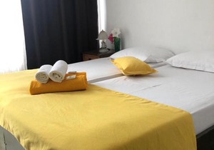 Sunny Varshava Hotel