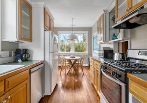 Sunset Suite Serenity: Your Rooftop Haven