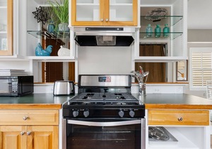 Sunset Suite Serenity: Your Rooftop Haven