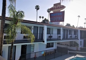 Sunset West Hotel, SureStay Collection by Best Western