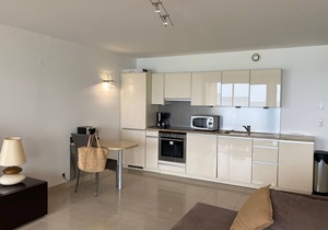 SUPERB NEW APPT FRONT DE MER LES LECQUES ST CYR SUR MER