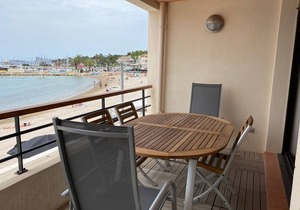 SUPERB NEW APPT FRONT DE MER LES LECQUES ST CYR SUR MER