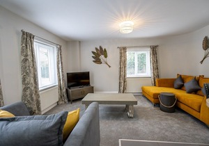 Sycamore Place - 1C - sleeps 4 guests in 2 bedrooms