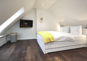 "Syltbrise Munkmarsch" Deluxe apartment on the mudflat with balcony & WiFi