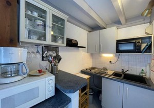 T2 avec Mezzanine, Piscine, Parking, Animaux admis - FR-1-379-131